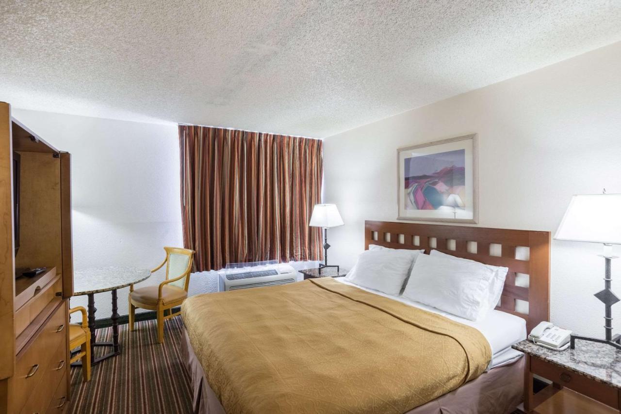 Hotel Bluestone Inn Eloy -Каса-Гранде Экстерьер фото